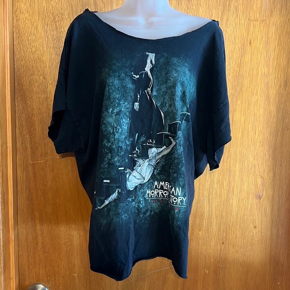 Black American Horror Story Open Back DIY Baggy T-Shirt L/XL